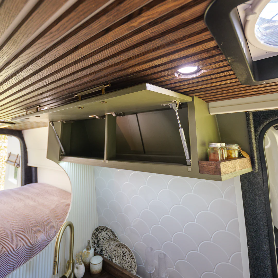 Nicola - Automatic Luxury Campervan - Image 14