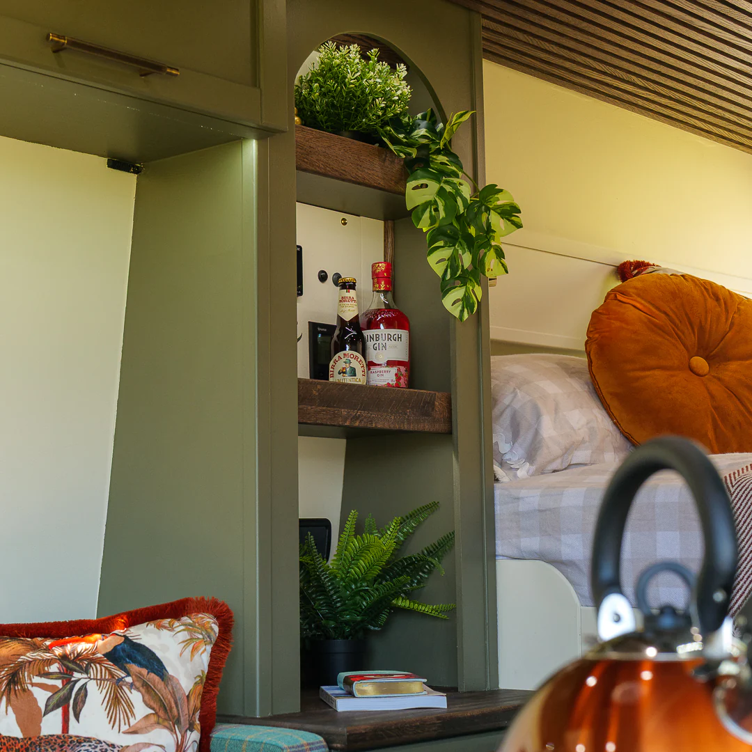 Nicola - Automatic Luxury Campervan - Image 16
