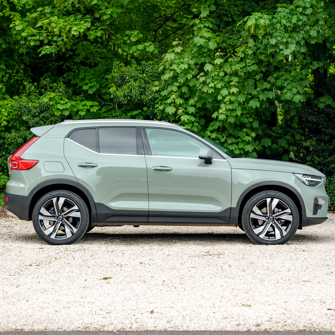 Volvo XC-40 - Image 10