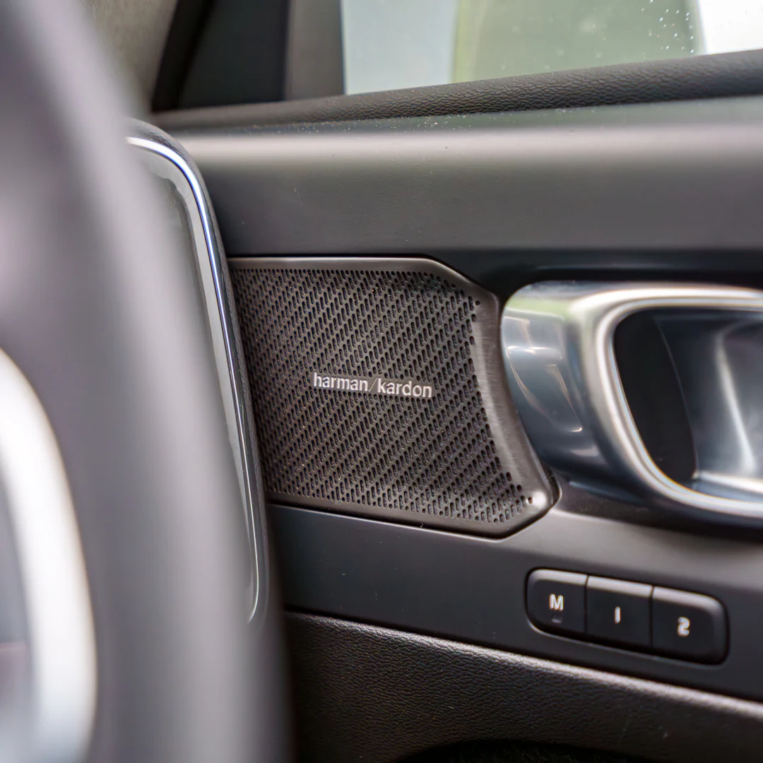 Volvo XC-40 - Image 21