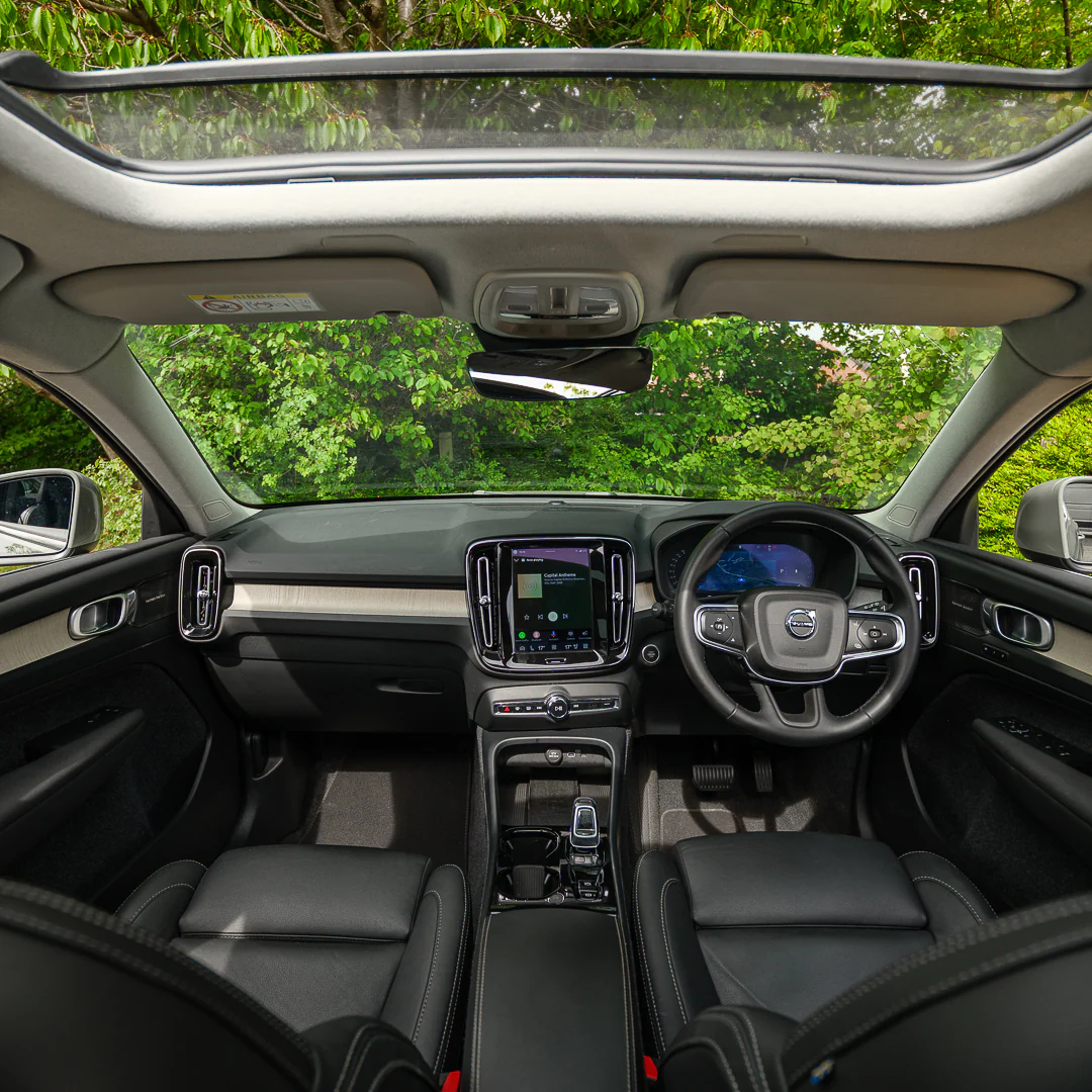 Volvo XC-40 - Image 3